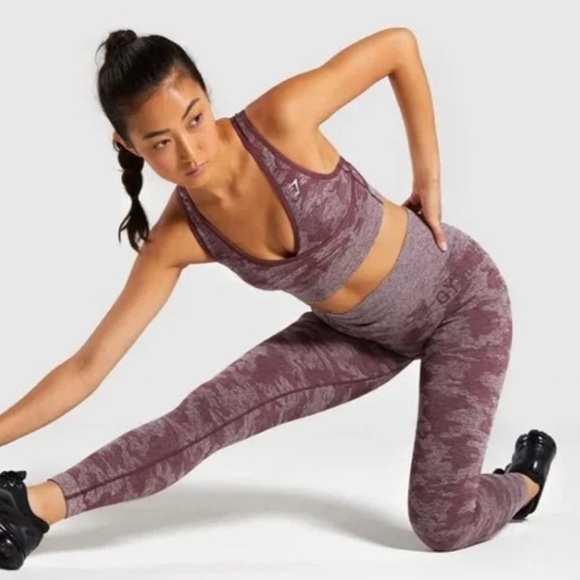 Gymshark Camo Leggings - Picture 3 of 11